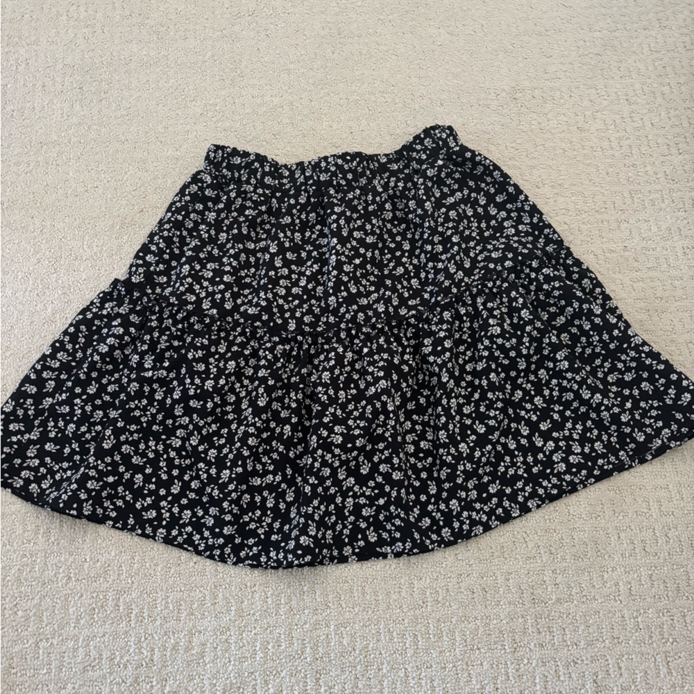 floral skirt